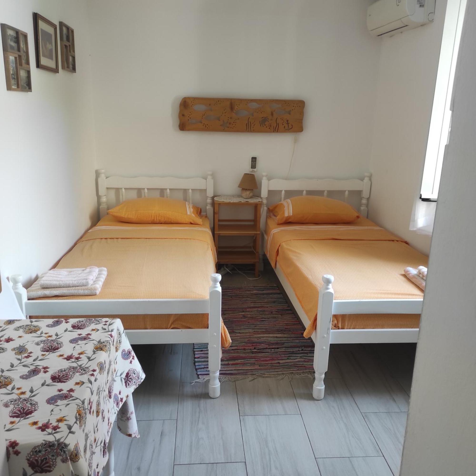 Guesthouse Bogdanovic Budva Bagian luar foto